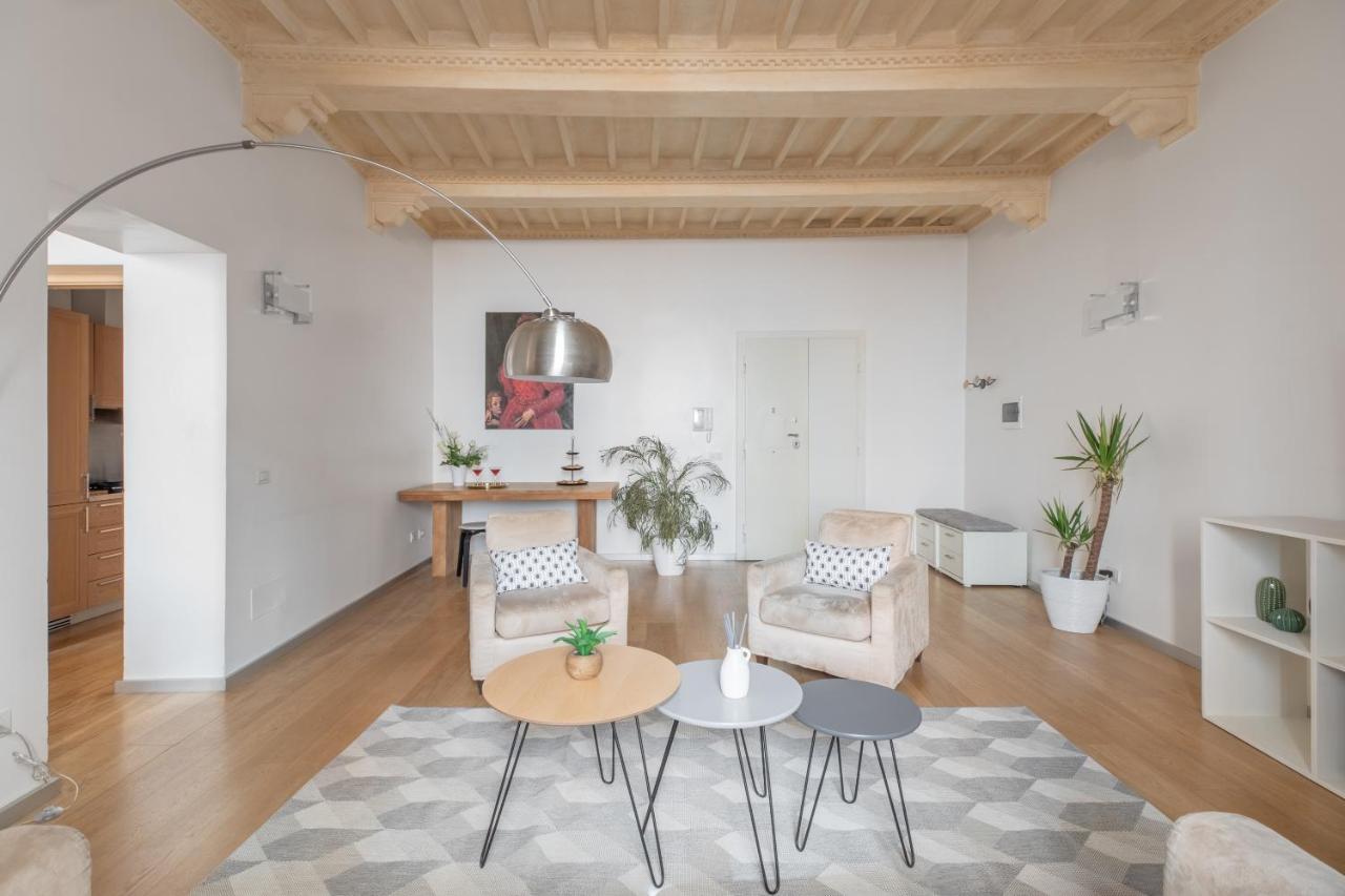 Iflat Navona White And Stylish Apartamento *